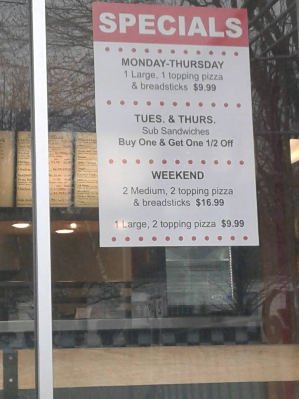 Hometown Pizza | restaurant | 232 W High St, Hicksville, OH 43526, USA | 4195427702 OR +1 419-542-7702