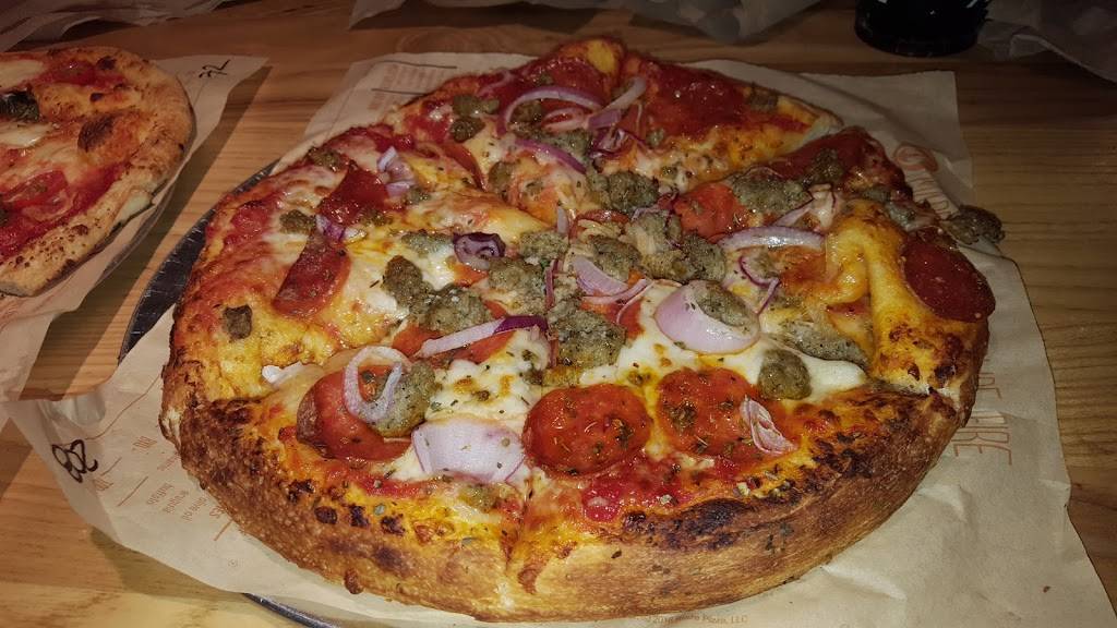 Blaze Pizza | meal takeaway | 1697 W Indiantown Rd, Jupiter, FL 33458, USA | 5615670054 OR +1 561-567-0054