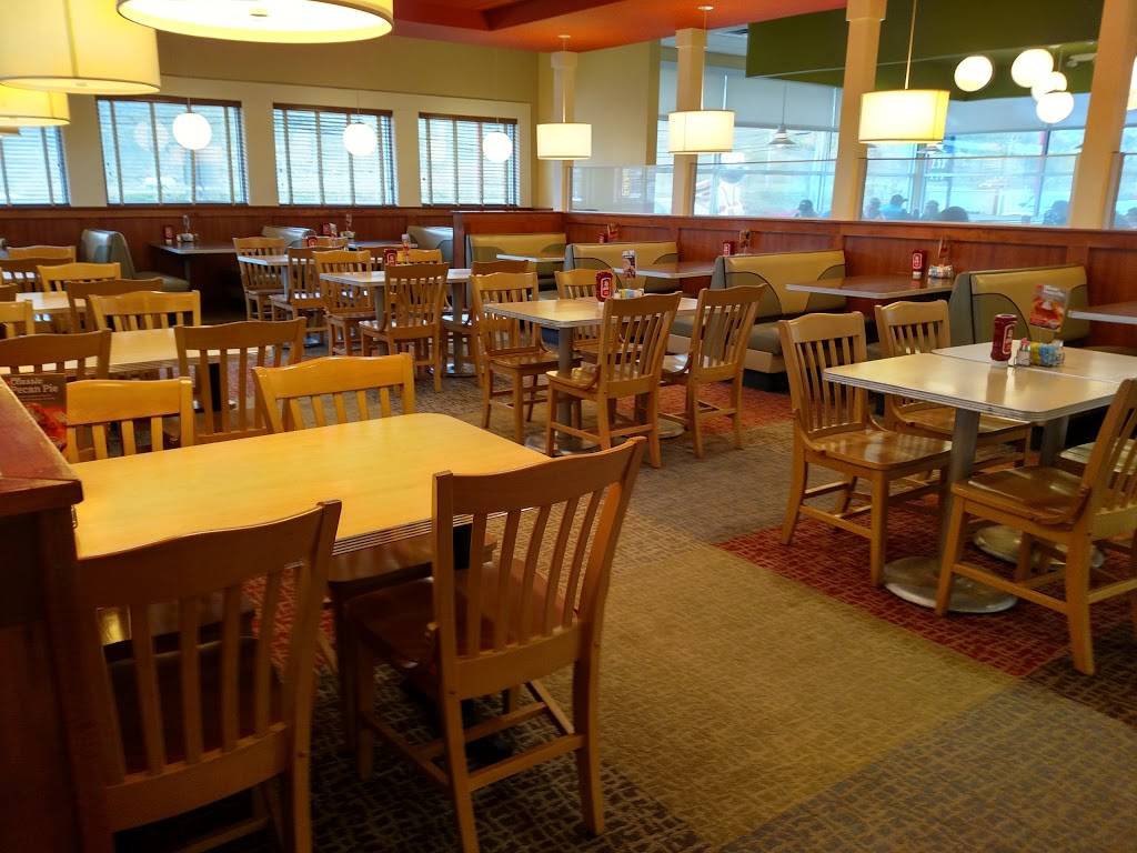 Frischs Big Boy | restaurant | 1020 W Eads Pkwy, Lawrenceburg, IN 47025, USA | 8125373173 OR +1 812-537-3173