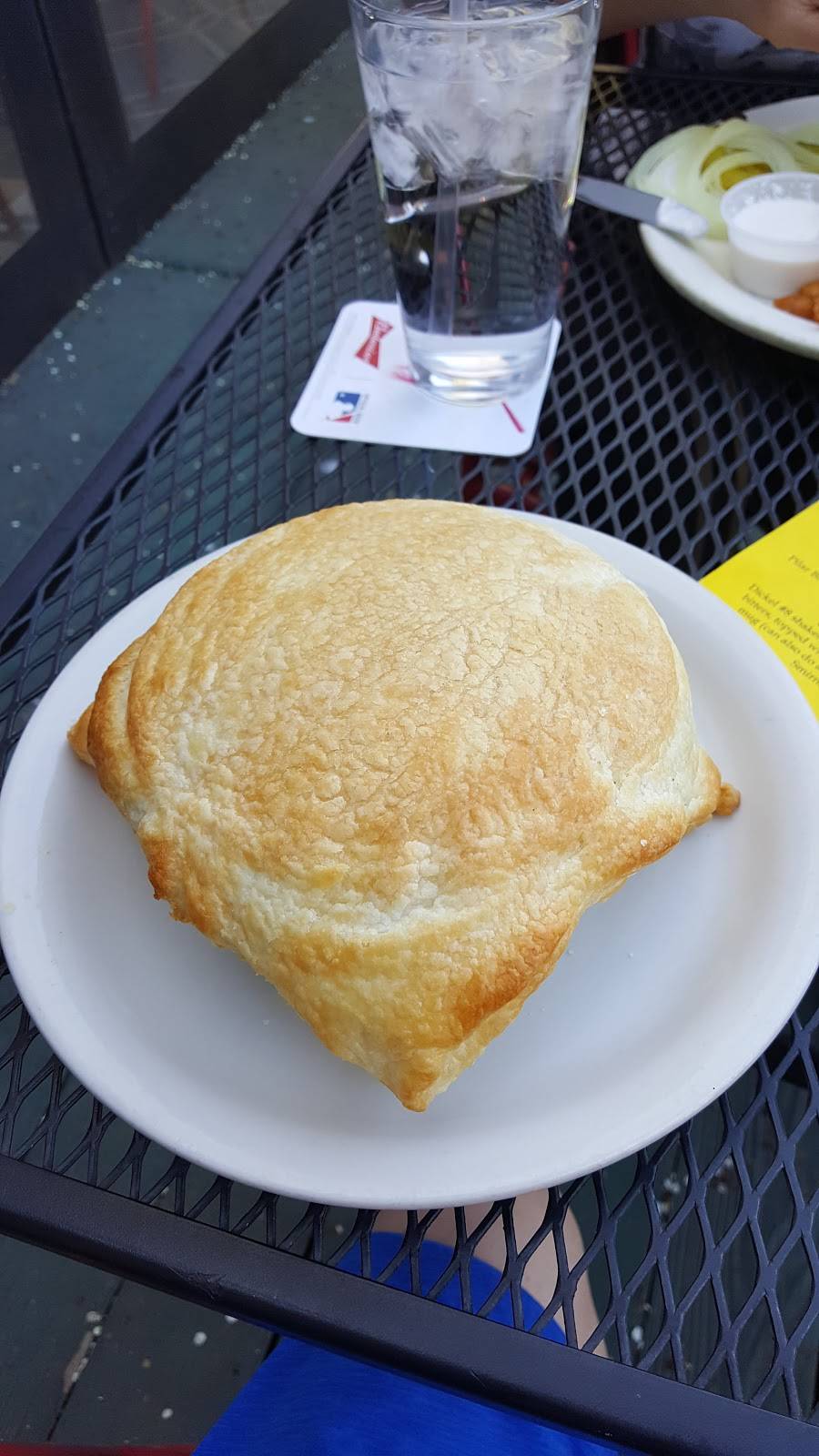 The Piccadilly at Manhattan | restaurant | 7201 Piccadilly Ave, St. Louis, MO 63143, USA | 3146460016 OR +1 314-646-0016