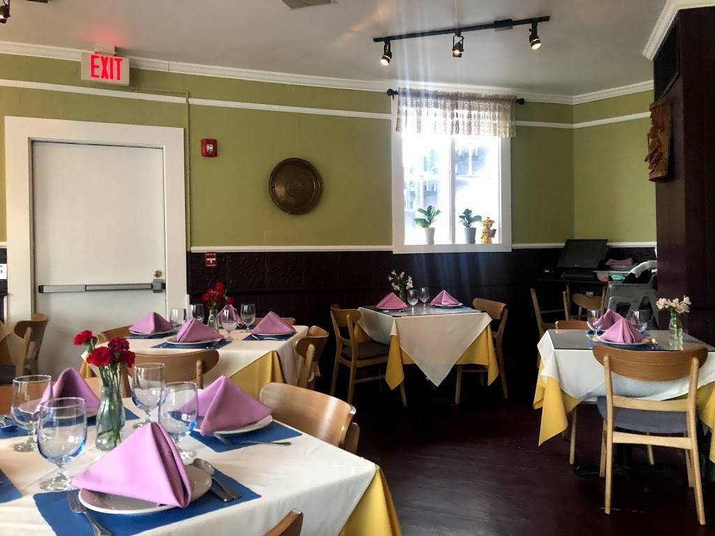 Thai Basil Restaurant | restaurant | 4940 Main St, Manchester Center, VT 05255, USA | 8027688433 OR +1 802-768-8433