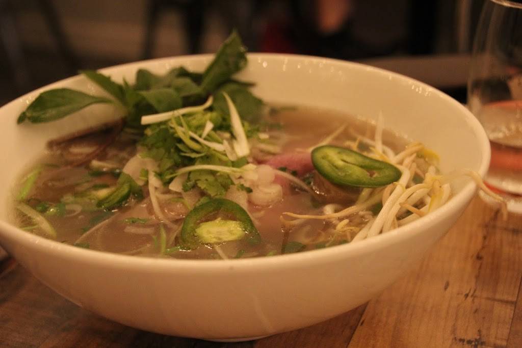 Two Sisters Vietnamese Restaurant | restaurant | 216 N Highland Ave, Pittsburgh, PA 15206, USA | 4124042760 OR +1 412-404-2760