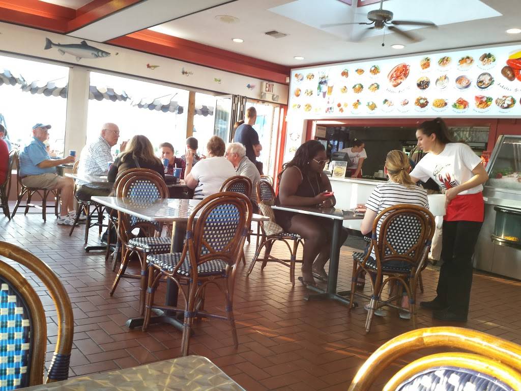 The Steam Room | restaurant | 4 E Broadway, Port Jefferson, NY 11777, USA | 6319286690 OR +1 631-928-6690