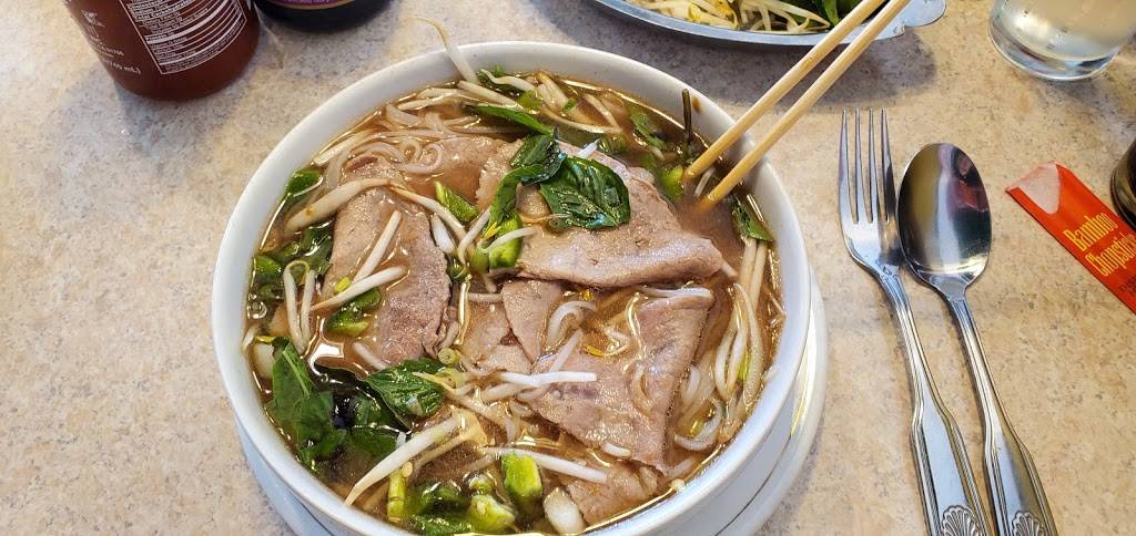 Dragon Lee | restaurant | 1232 W Elizabeth St, Fort Collins, CO 80521, USA | 9702219900 OR +1 970-221-9900