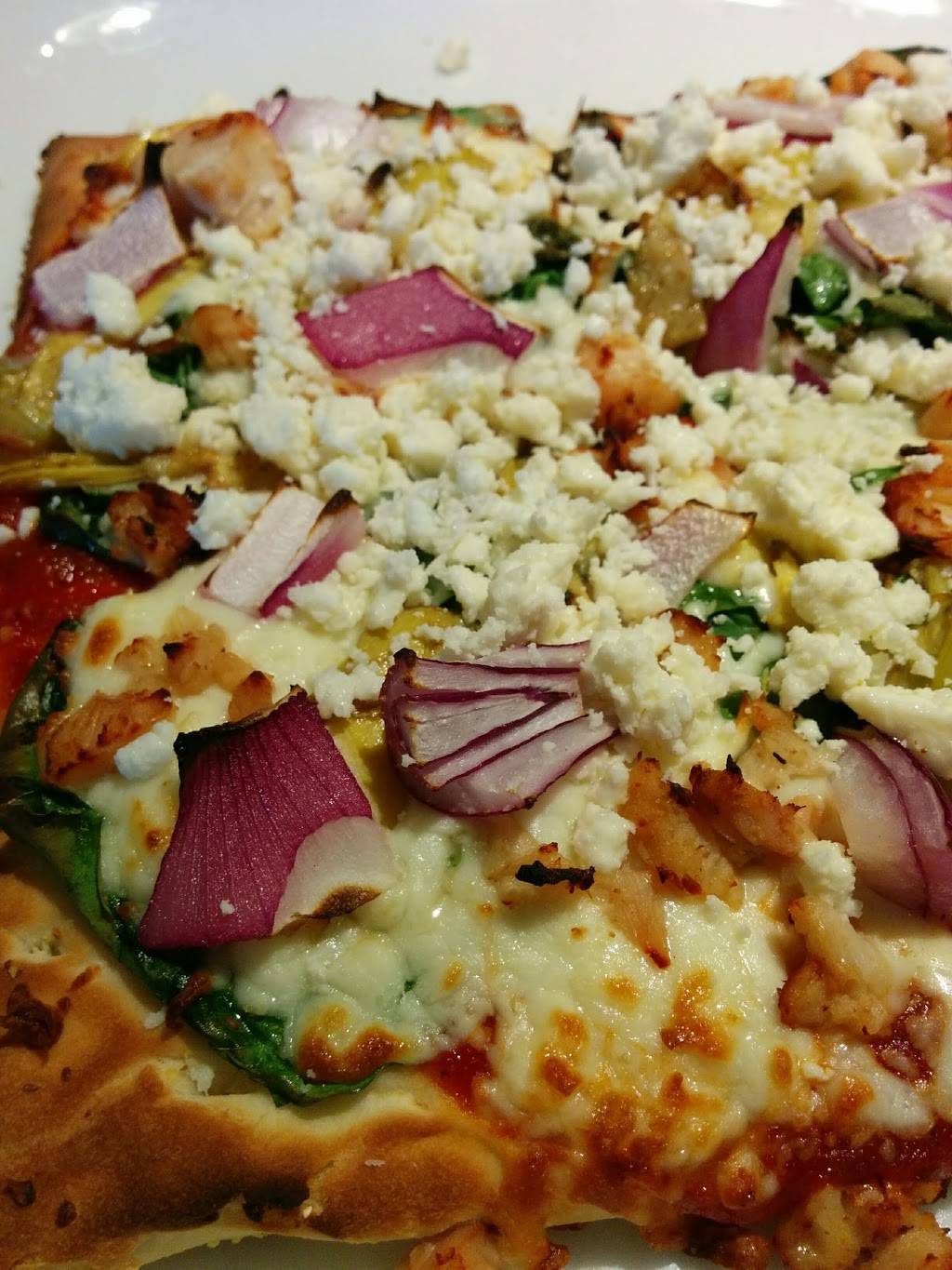 Boston Pizza | restaurant | 333 Ontario St, St. Catharines, ON L2R 5L3, Canada | 9056880273 OR +1 905-688-0273