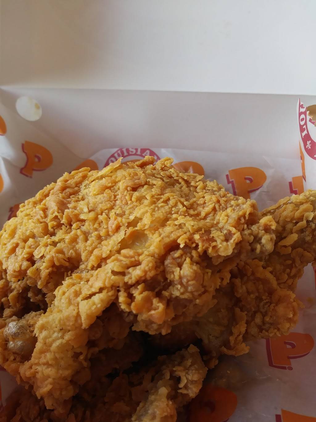 Popeyes Louisiana Kitchen | restaurant | 22198 Governors Hwy, Richton Park, IL 60471, USA | 7082830230 OR +1 708-283-0230