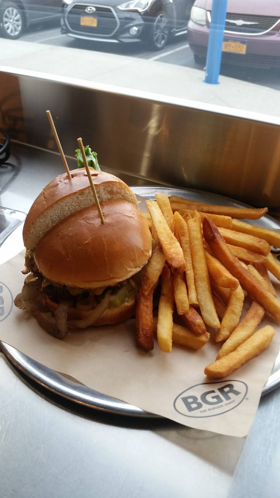 BGR The Burger Joint | restaurant | 2060 Mall Walk, Yonkers, NY 10704, USA | 9143752131 OR +1 914-375-2131