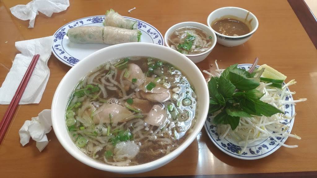 Thanh Loi Noodles | restaurant | 1940 N Main St, Salinas, CA 93906, USA | 8319754549 OR +1 831-975-4549