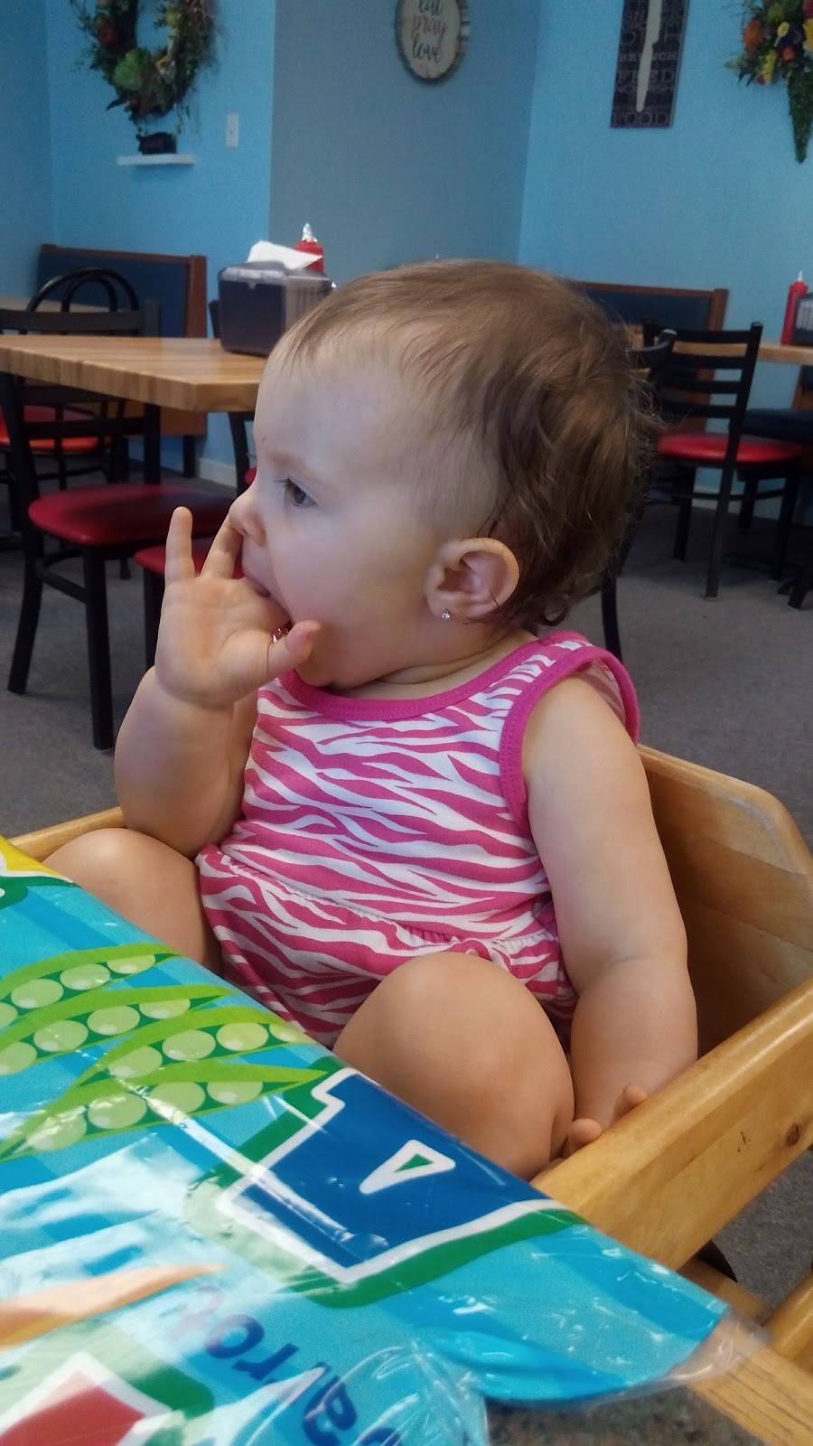 IC Scoops | restaurant | 12106 Boydton Plank Rd C, Petersburg, VA 23803, USA | 8045863582 OR +1 804-586-3582