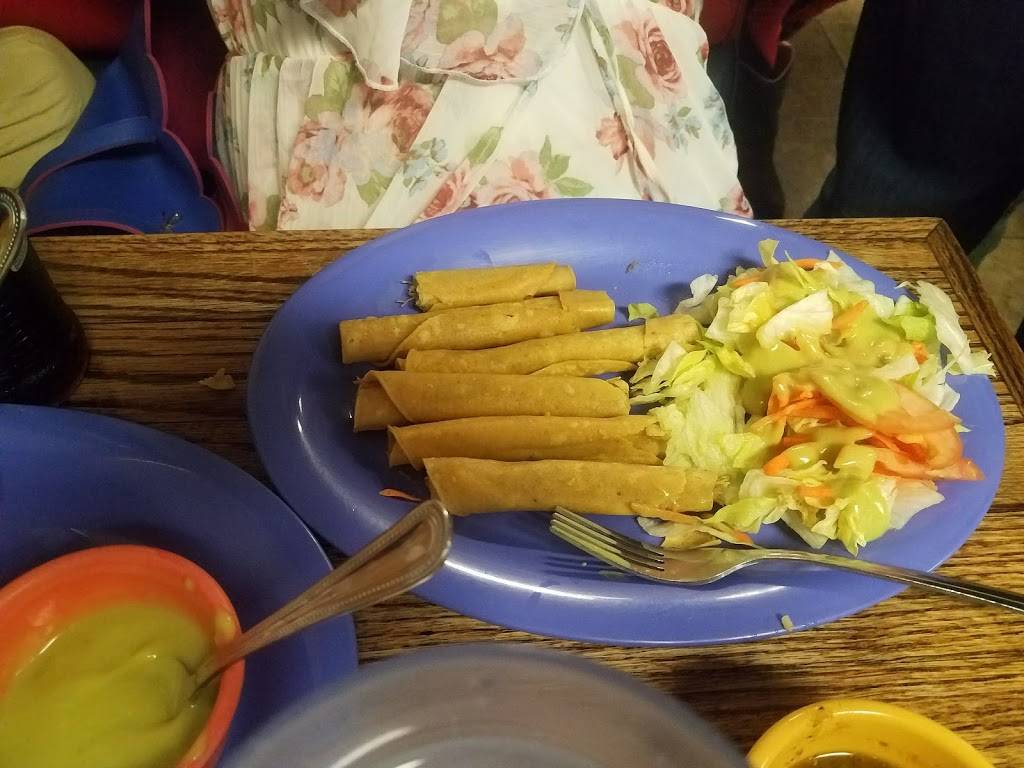 Taqueria La Pila | restaurant | 8714 Alameda Ave, El Paso, TX 79907, USA | 9158580922 OR +1 915-858-0922