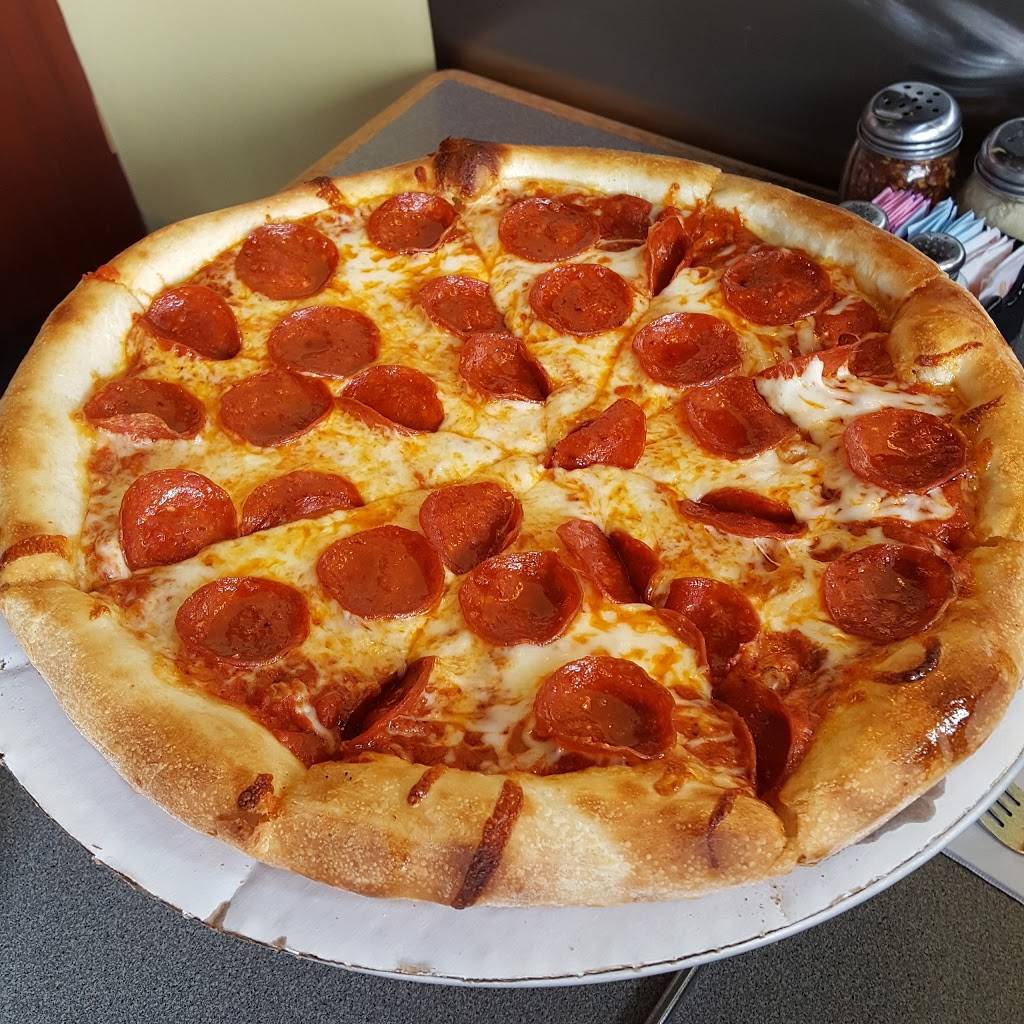 Deweys Pizza | meal takeaway | 1327 W 5th Ave, Columbus, OH 43212, USA | 6144878282 OR +1 614-487-8282