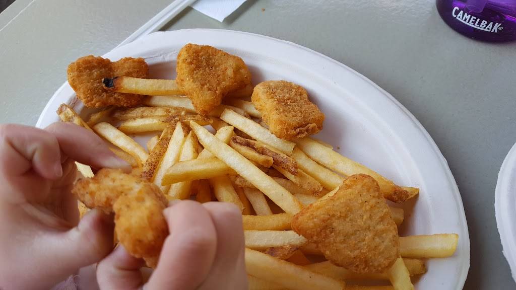 JTs Seafood Restaurant | restaurant | 2689 Main St, Brewster, MA 02631, USA | 5088963355 OR +1 508-896-3355