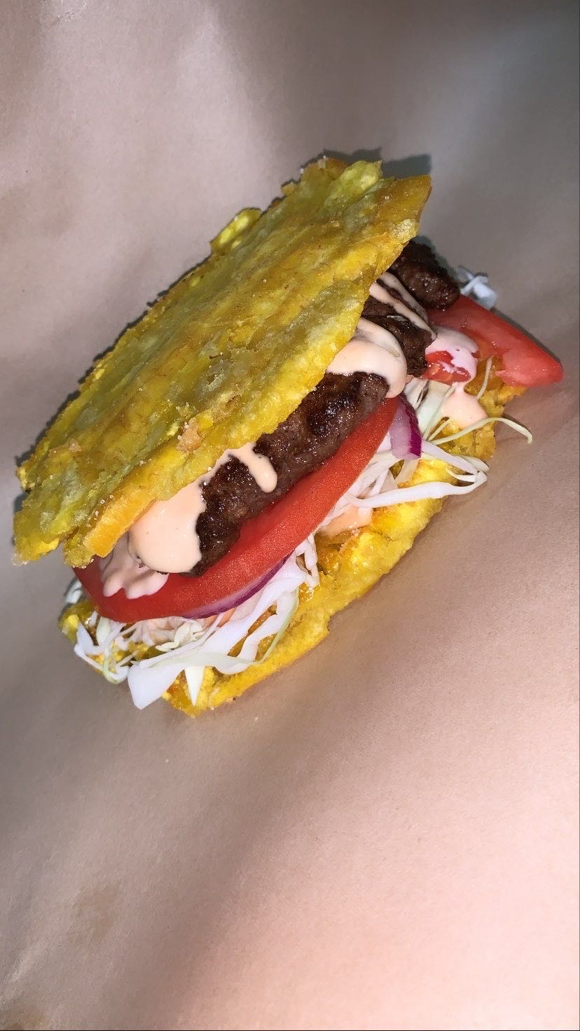 Millys Dominican Kitchen | restaurant | 601 Del Prado Blvd N, Cape Coral, FL 33909, USA | 2397105676 OR +1 239-710-5676