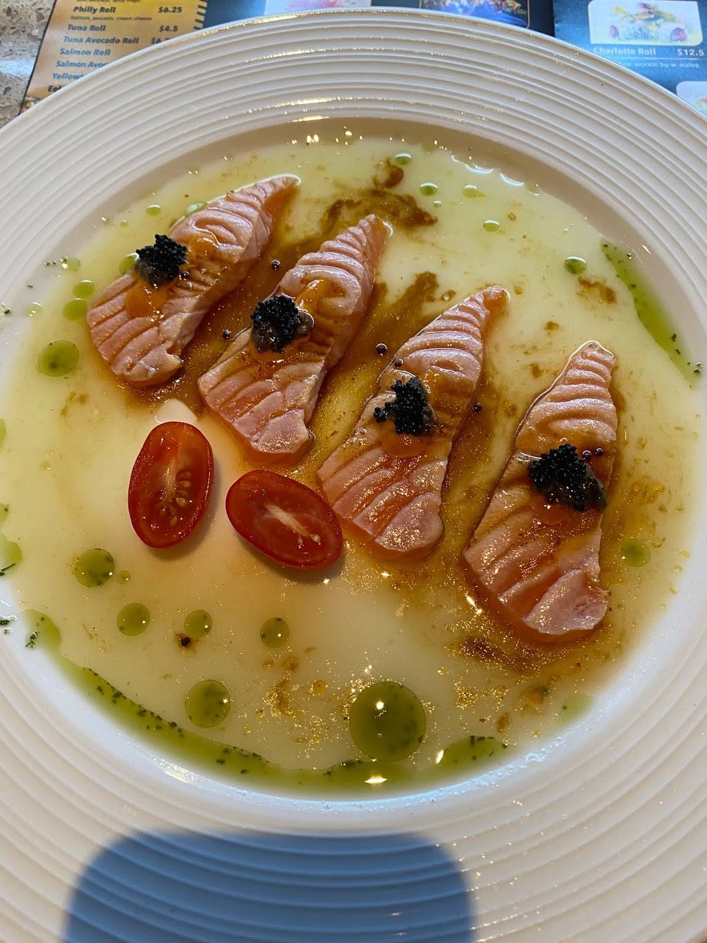 Blacow Burger Sushi & Bar | restaurant | 517 University Center Blvd, Charlotte, NC 28262, USA | 9802376985 OR +1 980-237-6985