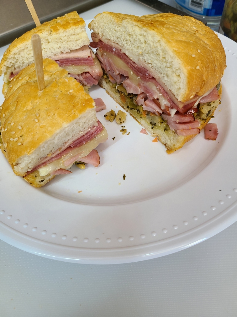 Sunnis Italian Sandwiches | meal takeaway | 17198 Old Jefferson Hwy, Prairieville, LA 70769, USA | 2252905725 OR +1 225-290-5725