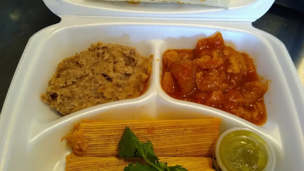 V Spicy | restaurant | 405 FM2030, Eagle Pass, TX 78852, USA | 2107190584 OR +1 210-719-0584