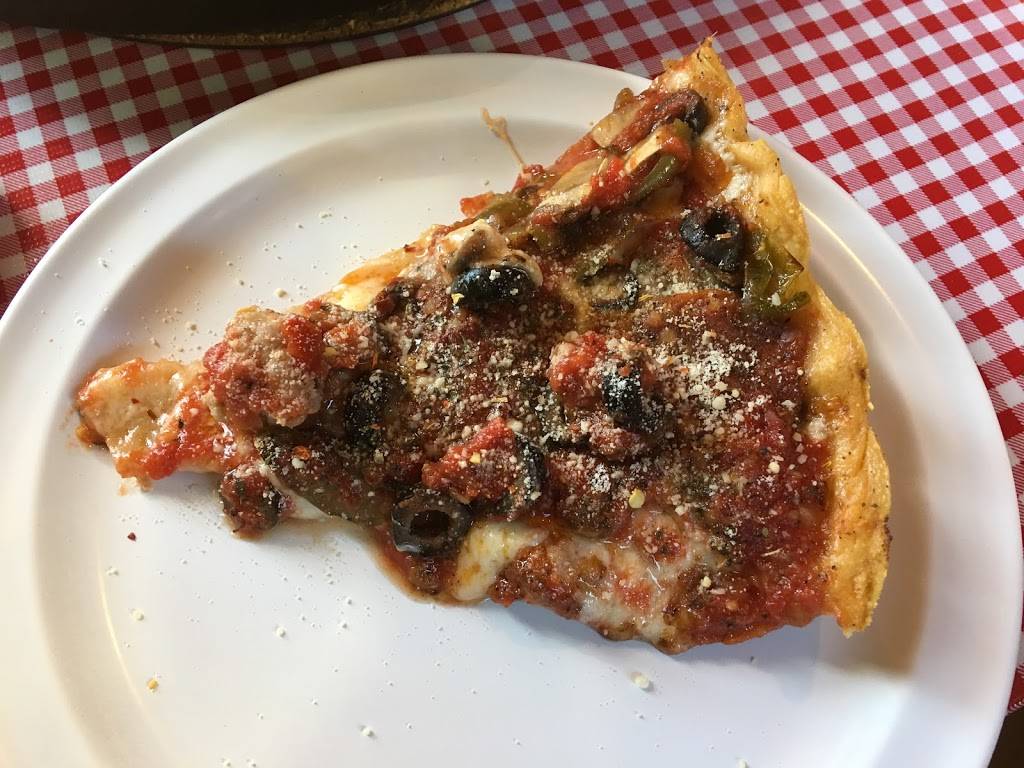 Mr Gs Chicago Pizza & Pub | meal takeaway | 202 1/2 N Commercial St, Branson, MO 65616, USA | 4173358156 OR +1 417-335-8156