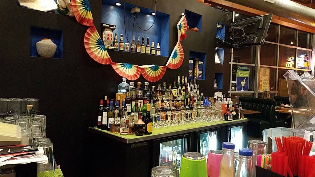 La Paloma Restaurant | restaurant | 8320 Northwoods Dr, Lincoln, NE 68505, USA | 4024893683 OR +1 402-489-3683