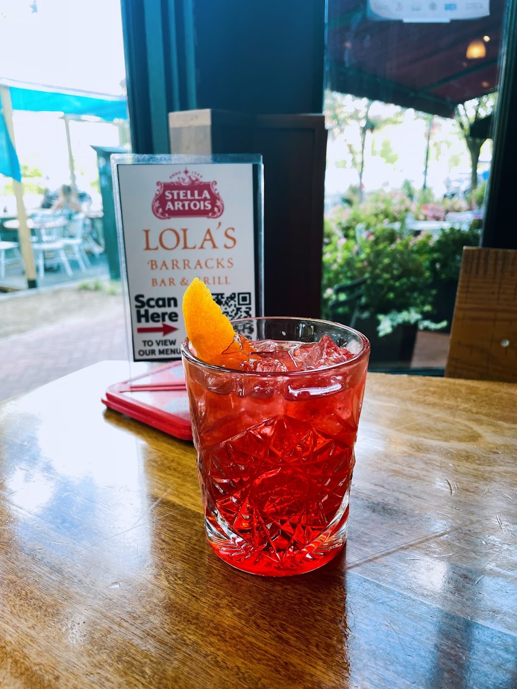 Lolas | restaurant | 711 8th St SE, Washington, DC 20003, USA | 2028473523 OR +1 202-847-3523