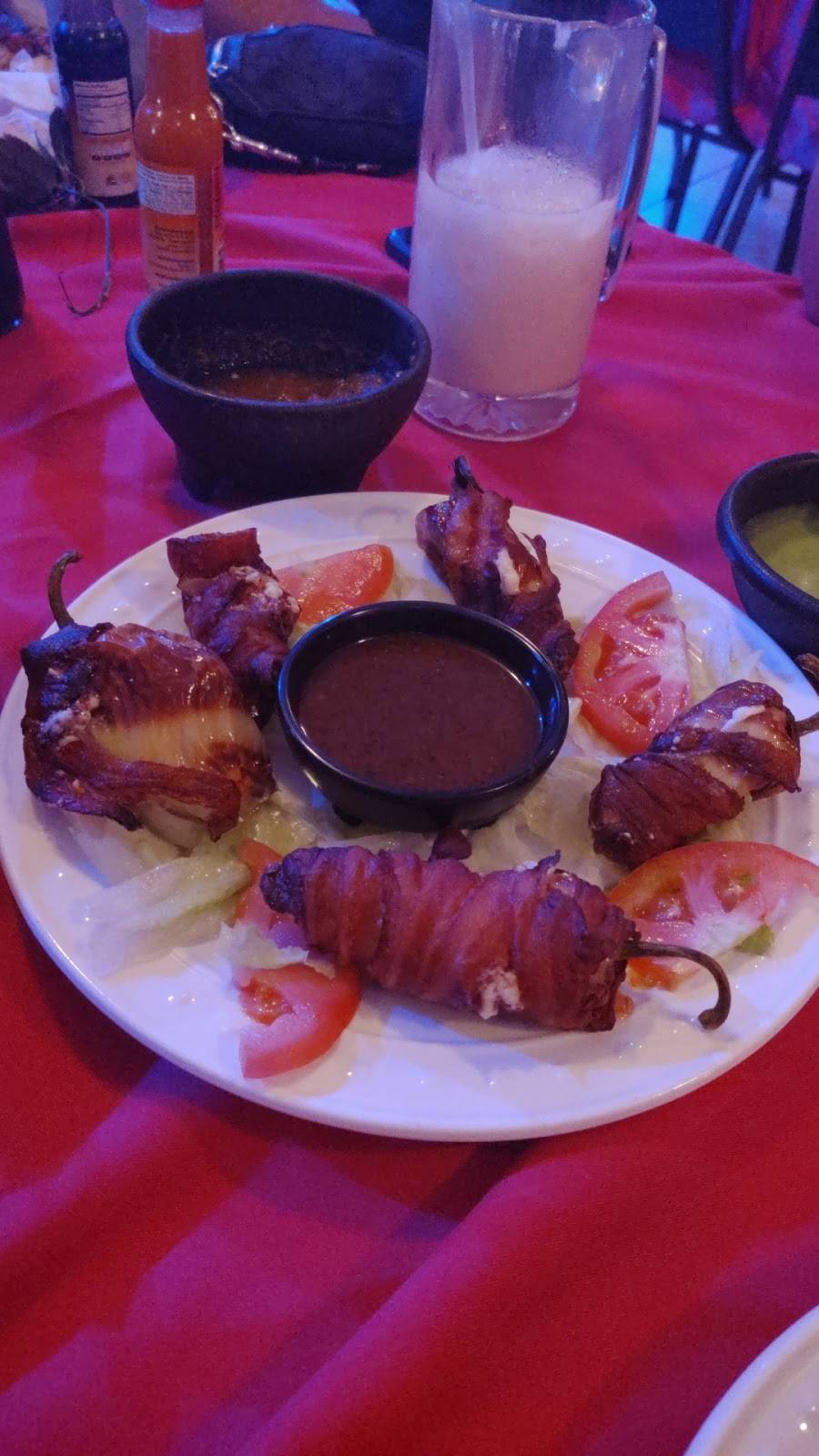 Mariscos El Tambor | restaurant | 4440 S 19th Ave, Phoenix, AZ 85041, USA | 6025658811 OR +1 602-565-8811