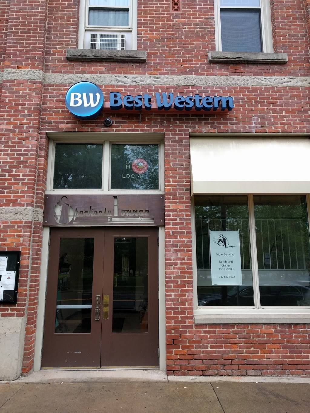 Speakeasy Lounge | night club | 136 N Park Ave, Warren, OH 44481, USA | 3306479232 OR +1 330-647-9232