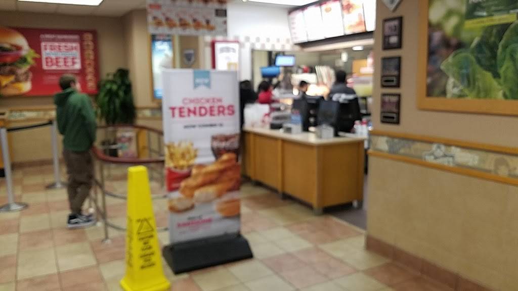 Wendys | restaurant | 1894 US-6, Carmel Hamlet, NY 10512, USA | 8452259704 OR +1 845-225-9704