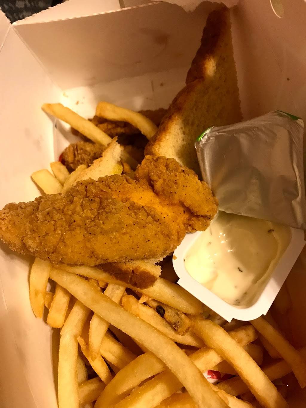 Dairy Queen Grill & Chill | restaurant | 137 Access Way, Spicer, MN 56288, USA | 3207962010 OR +1 320-796-2010