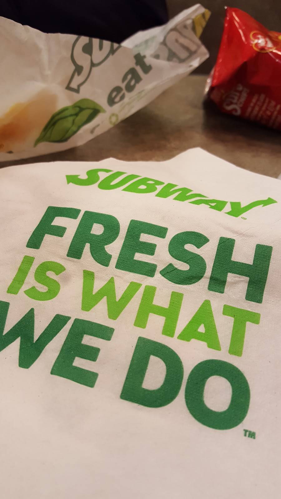 Subway | restaurant | 1741 Apple Ave, Muskegon, MI 49442, USA | 2317773597 OR +1 231-777-3597