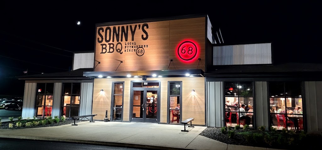 Sonnys BBQ | restaurant | 145 Three Springs Rd, Bowling Green, KY 42104, USA | 2702327360 OR +1 270-232-7360