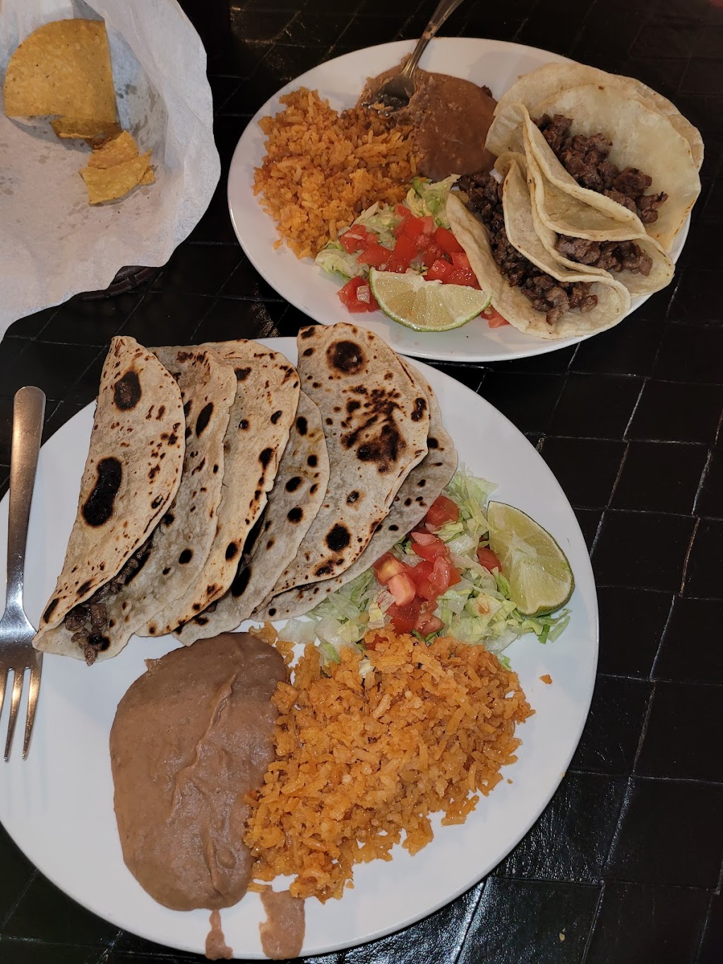 El Mexicano Restaurant | restaurant | 2695 E Grant St, Roma, TX 78584, USA | 9568494275 OR +1 956-849-4275