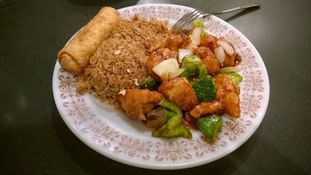 Dragon City | restaurant | 2200 Winter Springs Blvd, Oviedo, FL 32765, USA | 4073598085 OR +1 407-359-8085