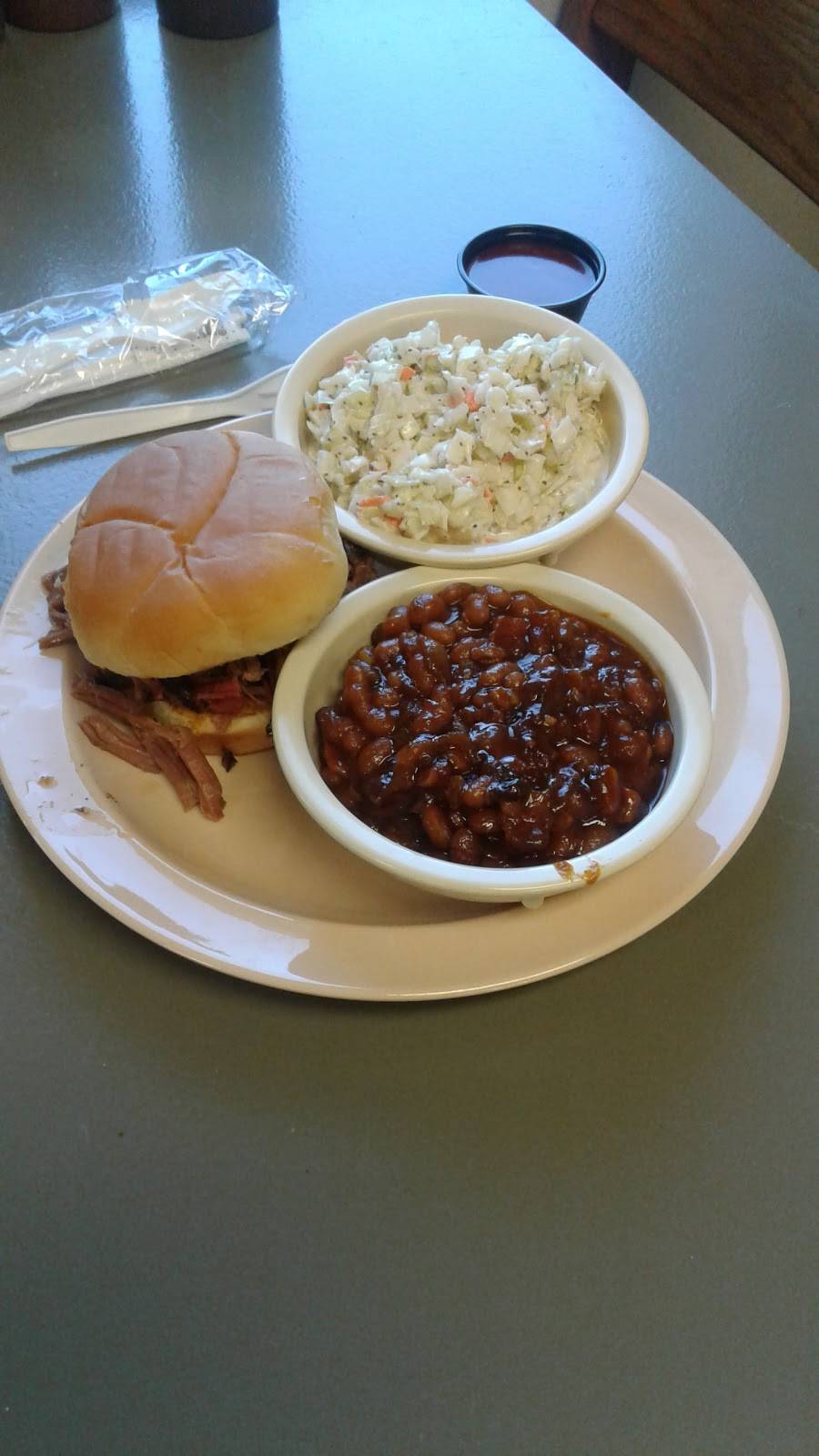 Brunos BBQ | restaurant | 501 N Line St, Columbia City, IN 46725, USA | 2602120326 OR +1 260-212-0326
