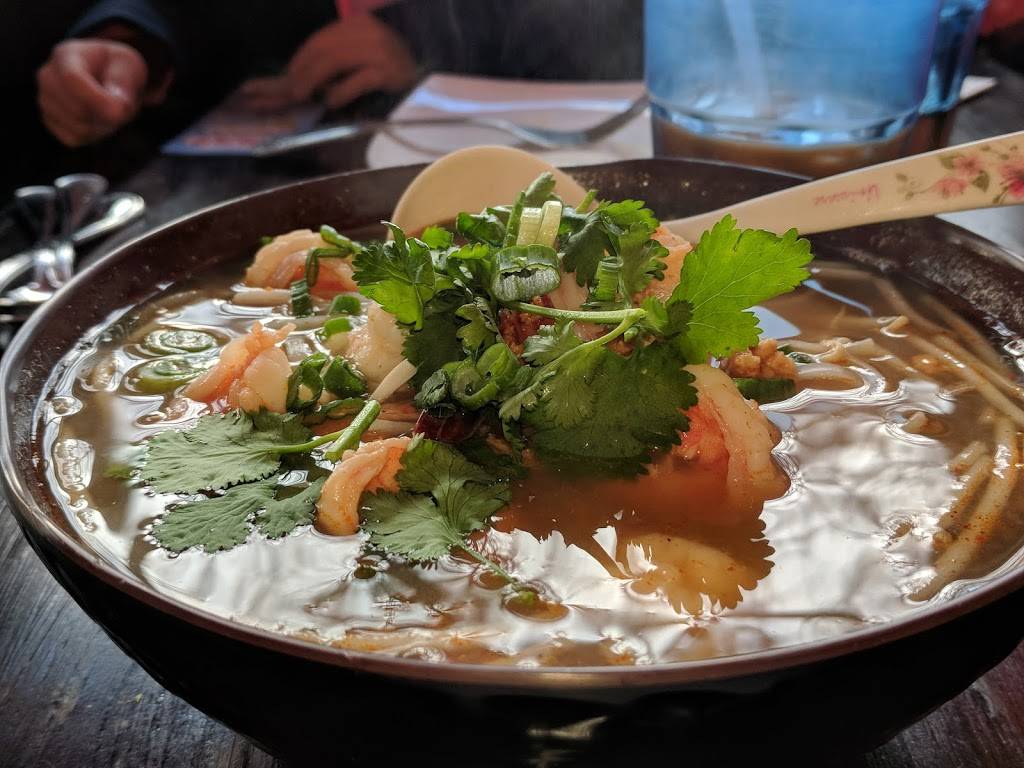 River Thai Edgewater | restaurant | 24 Hilliard Ave, Edgewater, NJ 07020, USA | 2019415688 OR +1 201-941-5688