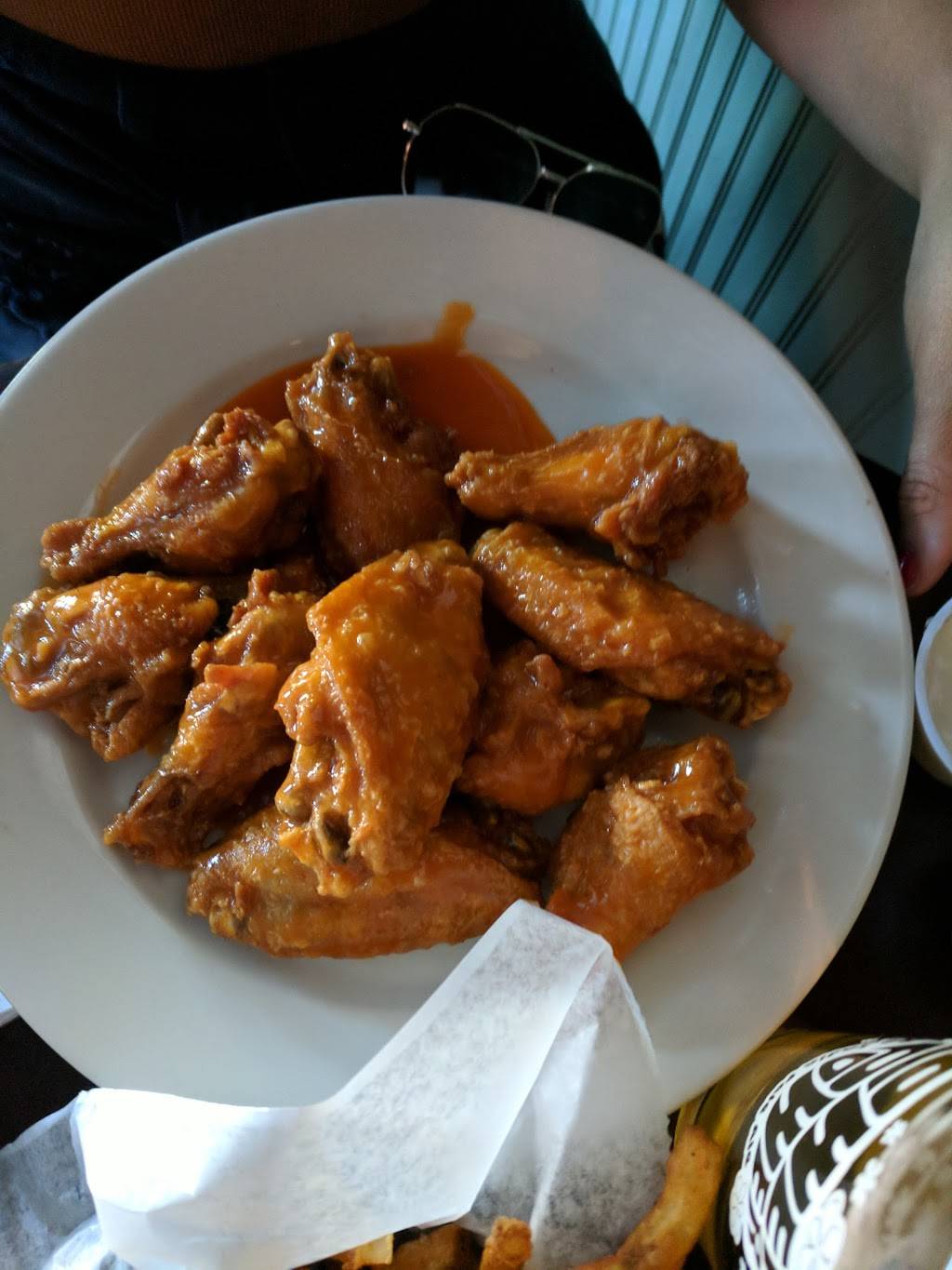 Croxleys Original Ale House & Eatery | restaurant | 129 New Hyde Park Rd, Franklin Square, NY 11010, USA | 5163269542 OR +1 516-326-9542