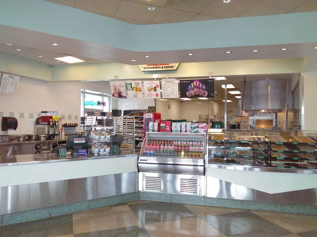 Krispy Kreme | bakery | 12505 Aurora Ave N, Seattle, WA 98133, USA | 2064401900 OR +1 206-440-1900