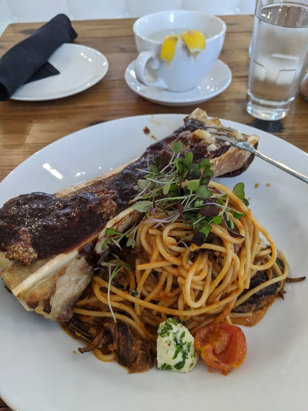 Ediths Neighborhood Bistro | restaurant | 1450 State St #100, Richardson, TX 75082, USA | 4693669934 OR +1 469-366-9934