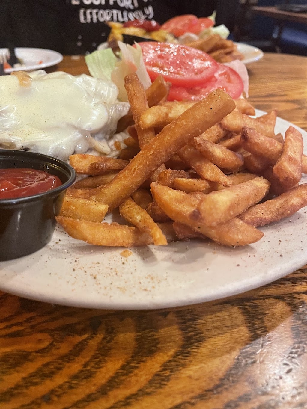 ONeals Pub | night club | 611 S 3rd St, Philadelphia, PA 19147, USA | 2155749495 OR +1 215-574-9495