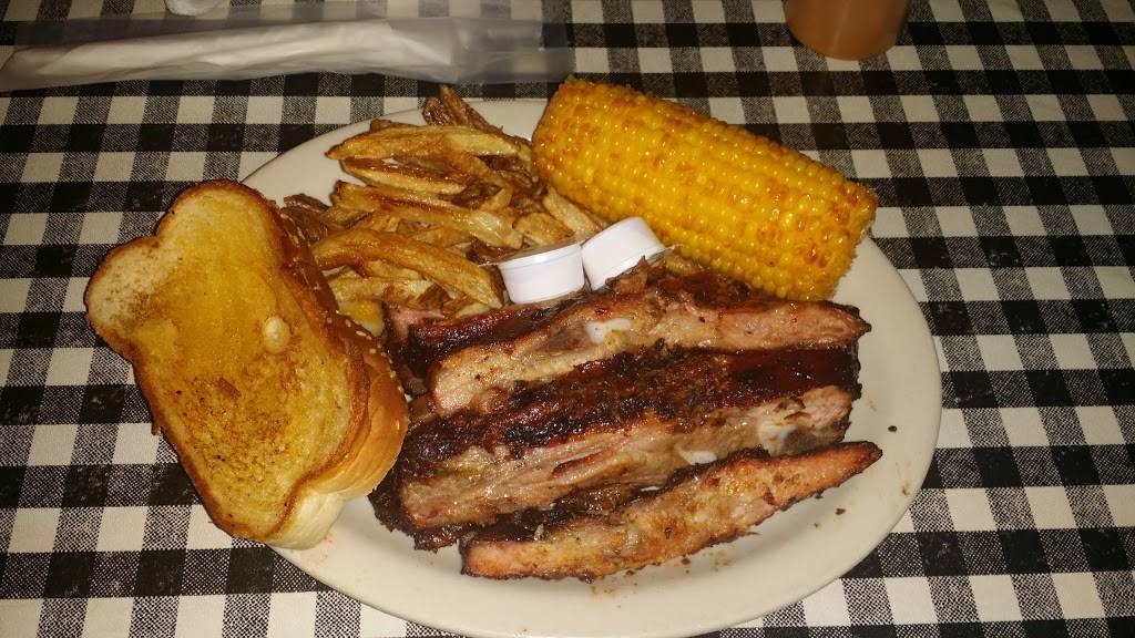 Countrys Barbecue | restaurant | 1021 Opelika Rd, Auburn, AL 36830, USA | 3348218711 OR +1 334-821-8711