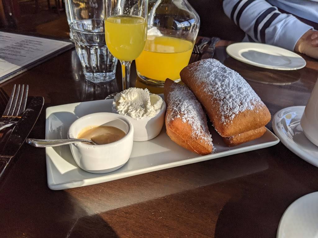 Luc | restaurant | 2800 E Madison St, Seattle, WA 98112, USA | 2063286645 OR +1 206-328-6645