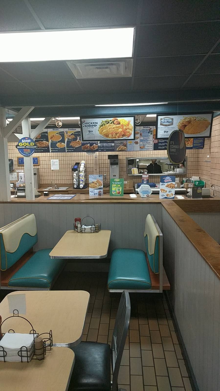 Long John Silvers | restaurant | 218 Lincoln Hwy, Fairview Heights, IL 62208, USA | 6186328074 OR +1 618-632-8074