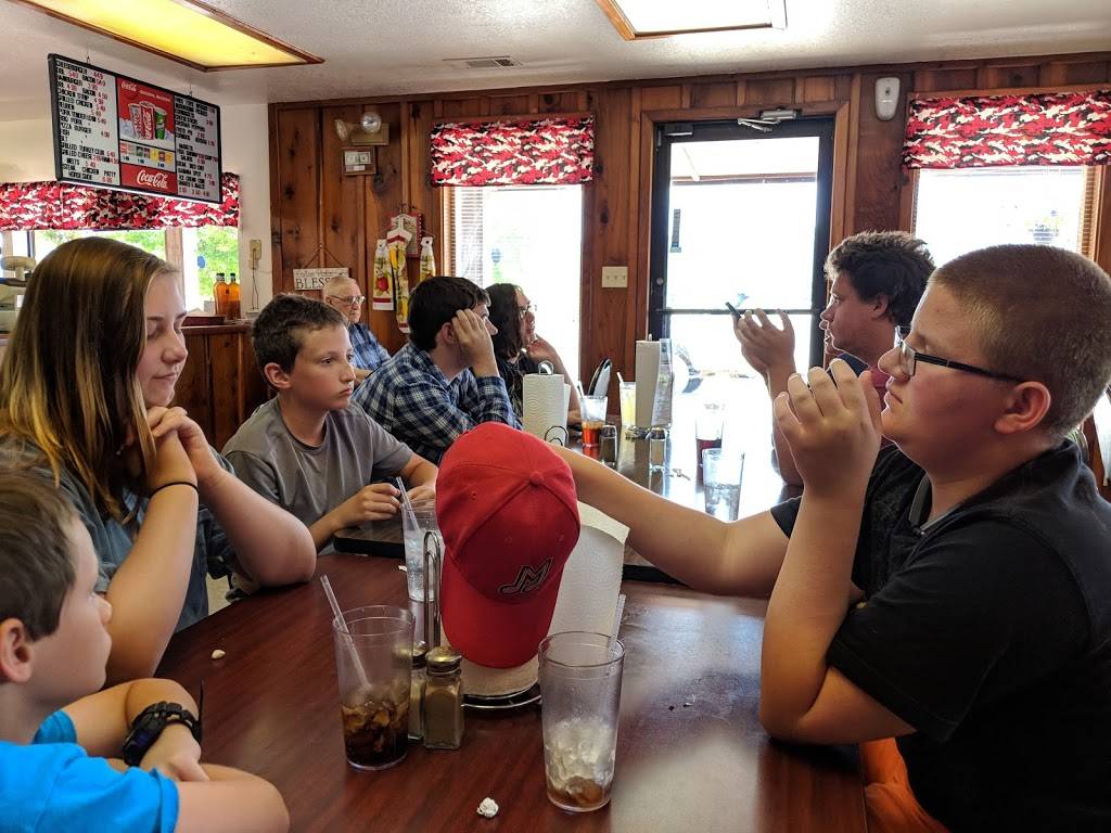 Timbo Dairy Bar | restaurant | 6986 AR-66, Timbo, AR 72680, USA | 8707464733 OR +1 870-746-4733