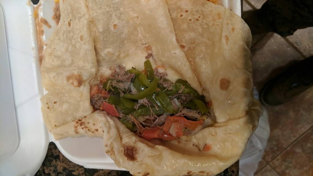 Albertos Mexican Food | restaurant | 4904 N River Rd, Oceanside, CA 92057, USA | 7604332287 OR +1 760-433-2287