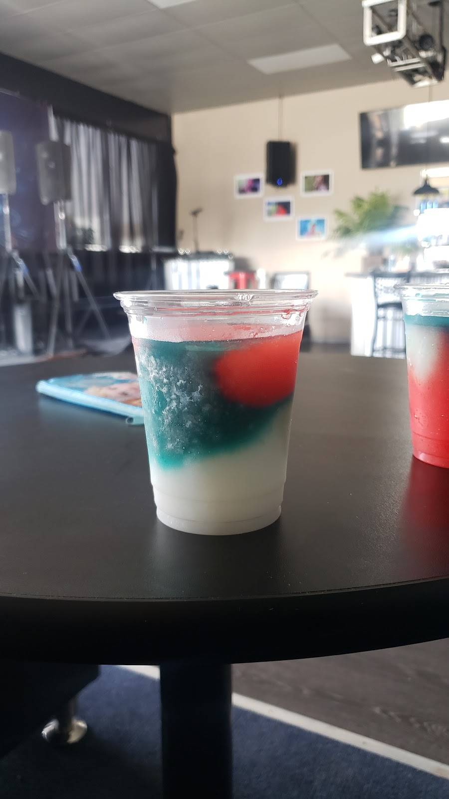 Deja Blue | restaurant | 500 Broadway Ave, Seaside, CA 93955, USA | 8319208914 OR +1 831-920-8914