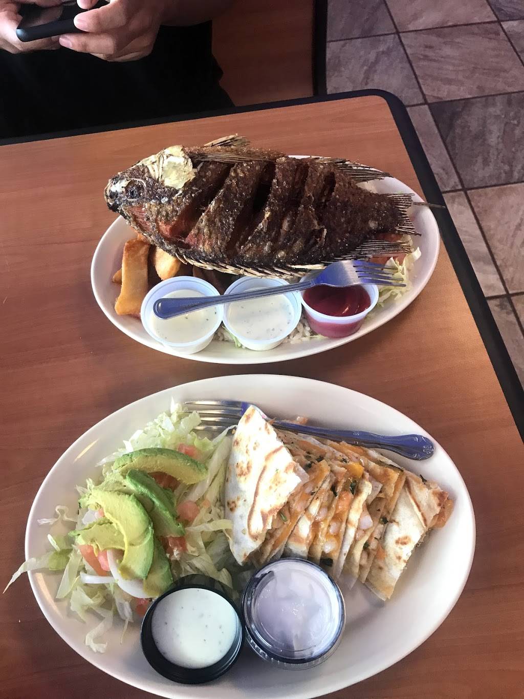 Del Golfo seafood restaurant | restaurant | 4014 Oak Rd, Wylie, TX 75098, USA | 9724425049 OR +1 972-442-5049