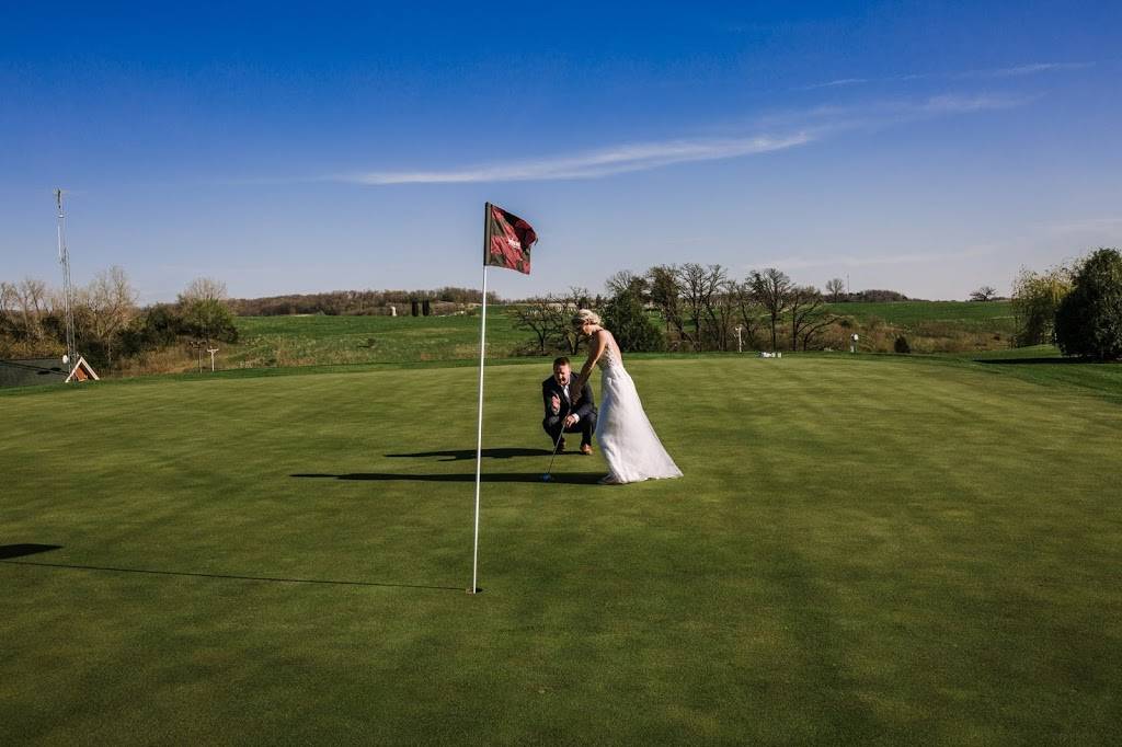 Woodbine Bend Golf Course and Restaurant | restaurant | 3500 E Center Rd, Stockton, IL 61085, USA | 8158583939 OR +1 815-858-3939