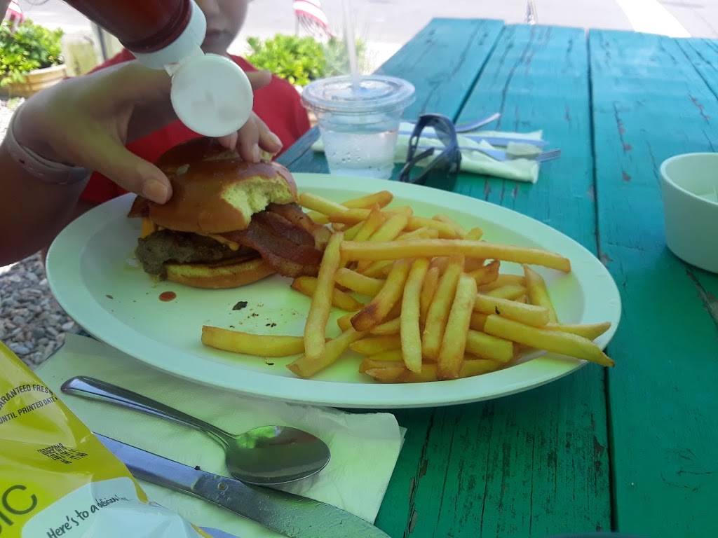 The 3 Cs Luncheonette | restaurant | 1001 SW Central Ave, Seaside Park, NJ 08752, USA | 7328304077 OR +1 732-830-4077