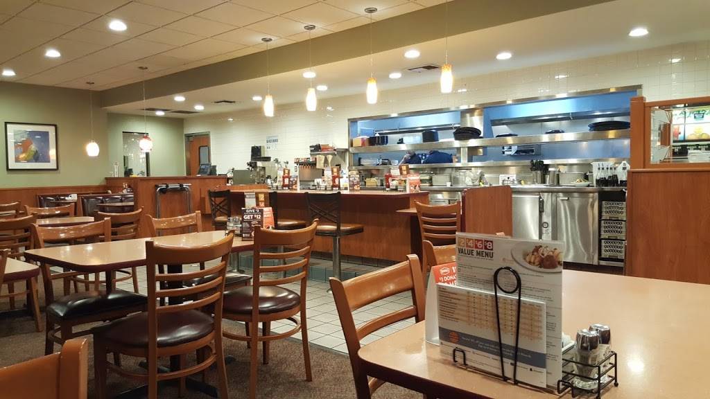 Dennys | restaurant | 715 N Milliken Ave, Ontario, CA 91764, USA | 9099419421 OR +1 909-941-9421