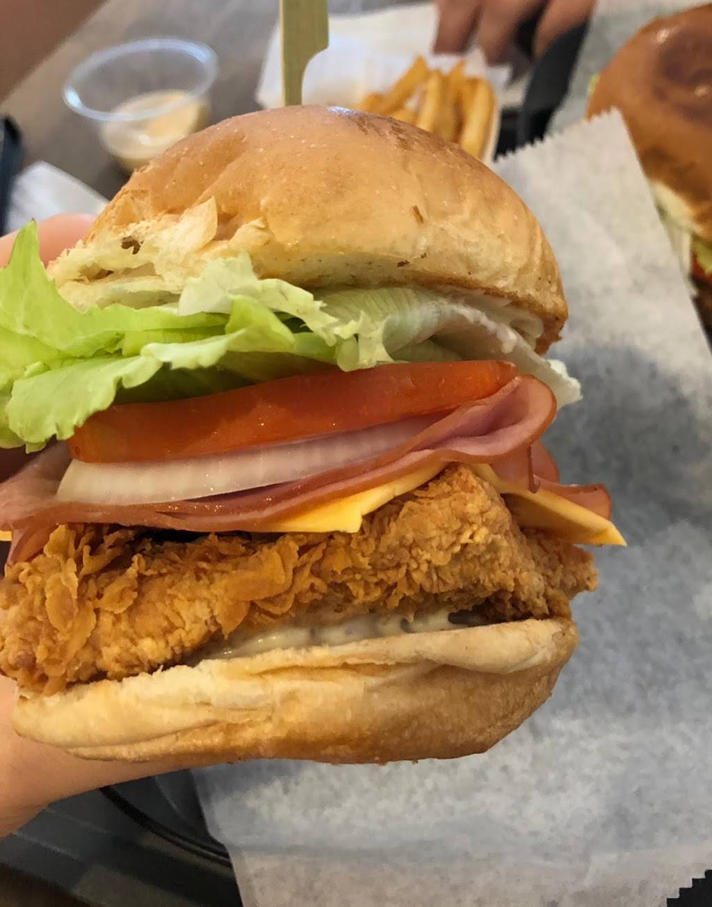 Moms touch | restaurant | 254-24 Northern Blvd, Little Neck, NY 11362, USA | 7182252545 OR +1 718-225-2545