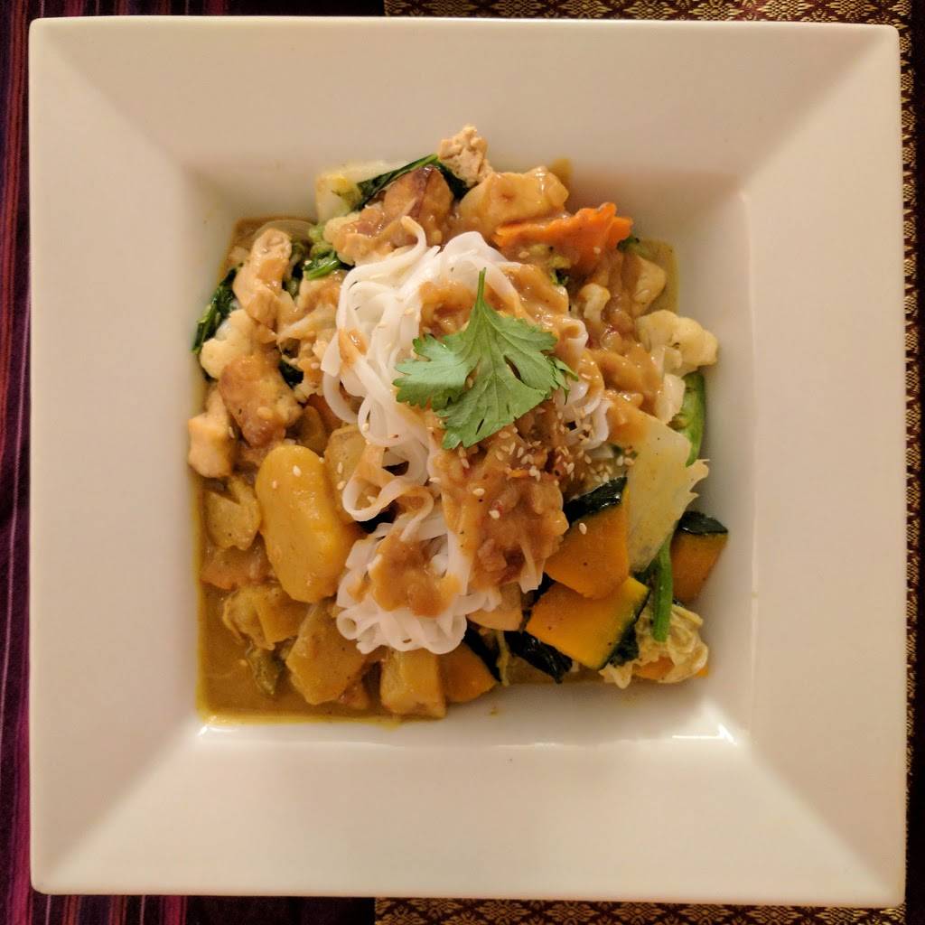 May Kaidee NYC | restaurant | 215 E Broadway, New York, NY 10002, USA | 2124481200 OR +1 212-448-1200