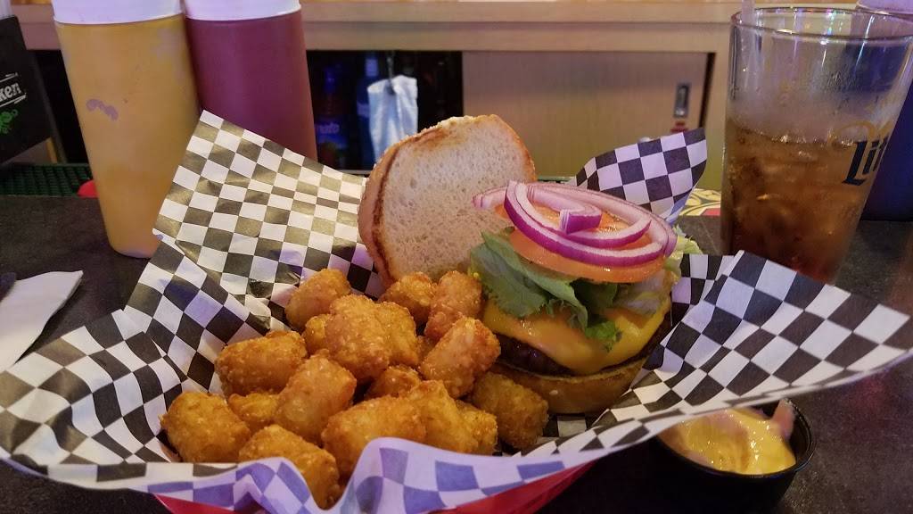 St. Paul Saloon | restaurant | 1045 Hudson Rd, St Paul, MN 55106, USA | 6513871984 OR +1 651-387-1984